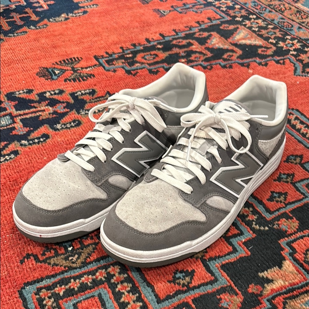 New Balance Men's Gray Sneakers